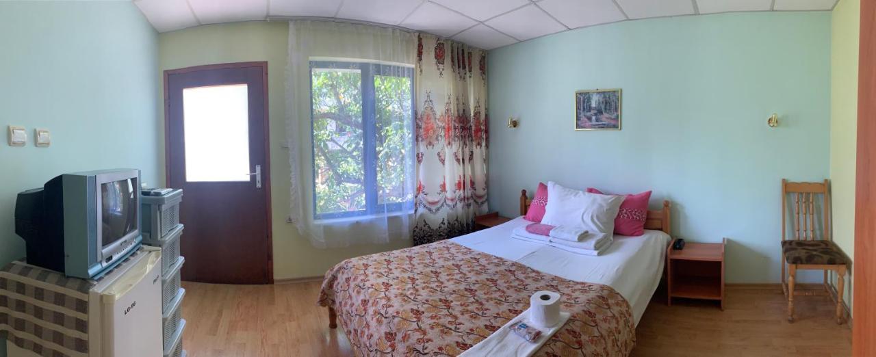 Guest House “Olesya” ابزور المظهر الخارجي الصورة